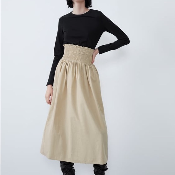 Zara Dresses & Skirts - NWT Zara Contrast Combined Pleated Skirt Long Sleeve Midi Dress